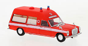 101-13828 - 1:87 MB /8 KTW Feuerwehr Frankfurt, Starmada